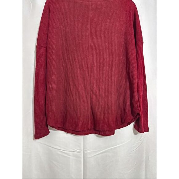 NWT Lulus super soft burgandy sweater - Picture 5 of 7